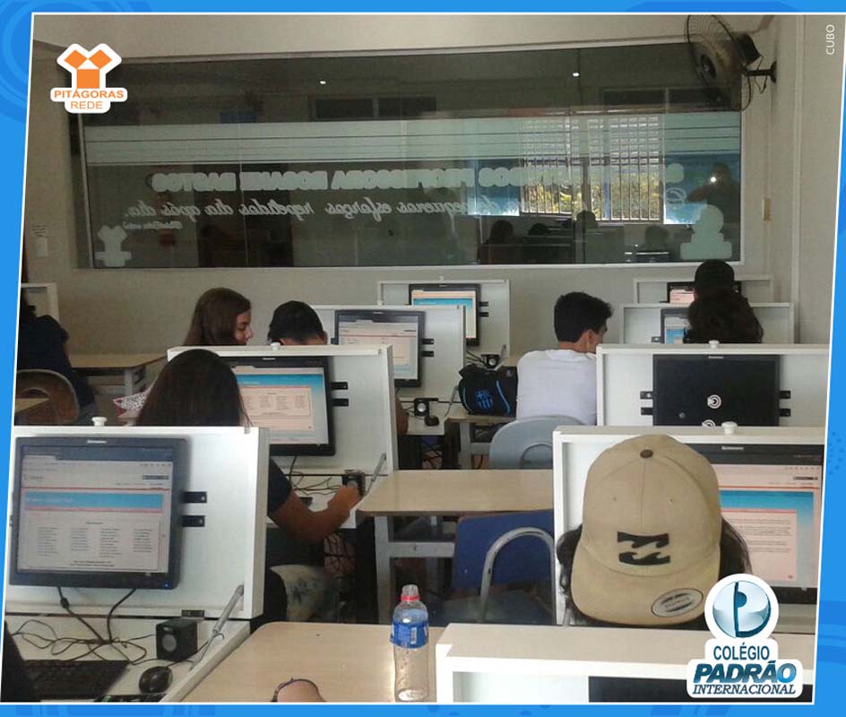 Nova sala de computadores