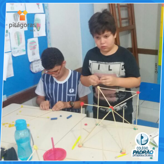 Aula de Geometria Plana e Espacial