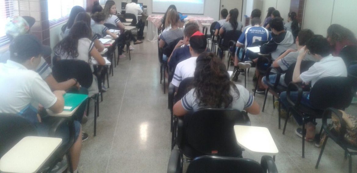 Jornada Científica 2017 – Biomas Brasileiros: Floresta Amazônica – 8º Ano