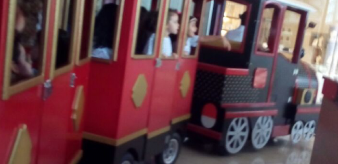 Alunos da Educação Infantil visitaram a Casa do Noel