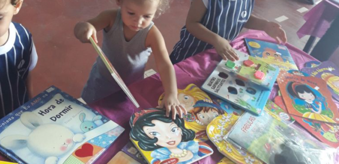 Feira do Livro – Colégio Padrão Children