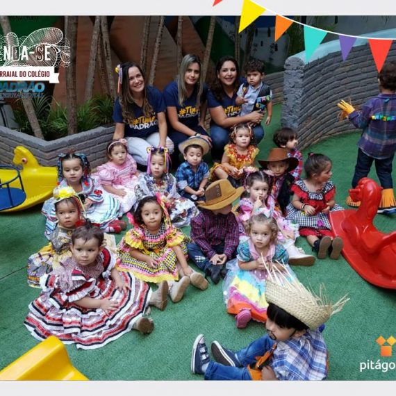 Renda-se ao Arraial do Colégio Padrão Internacional