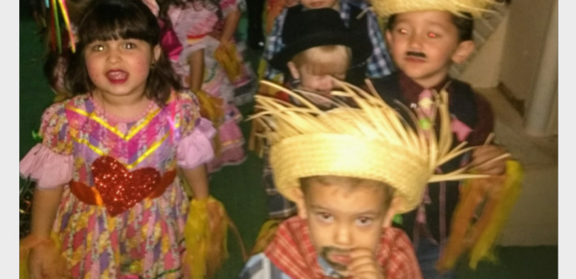 Renda-se ao Arraial do Colégio Padrão Internacional