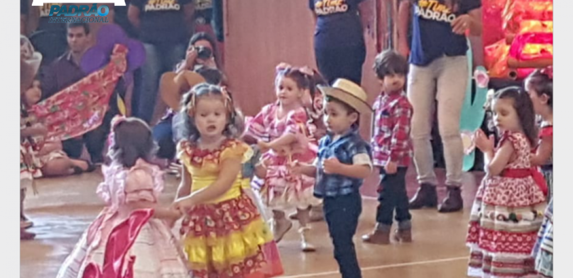 Renda-se ao Arraial do Colégio Padrão Internacional