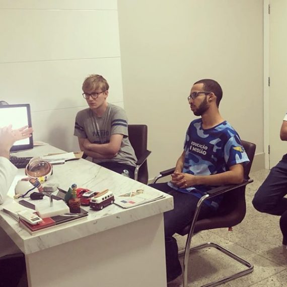 UM DIA COM O PROFISSIONAL