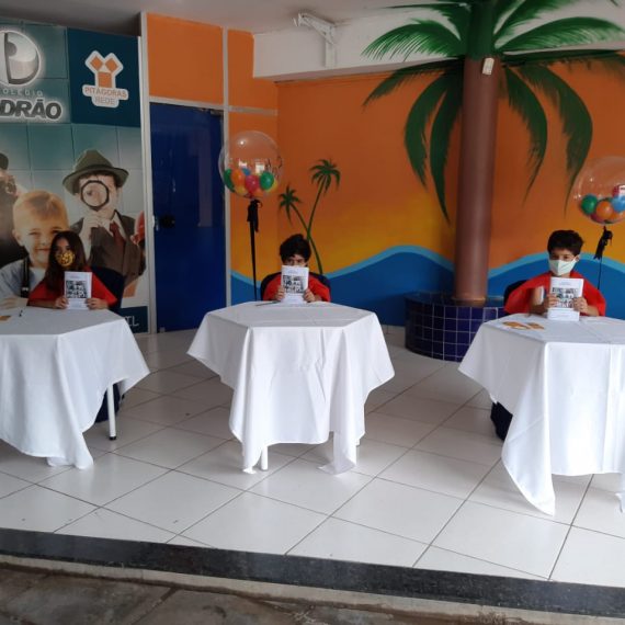 Lançamento do Livro “Minha História no Colégio Padrão”